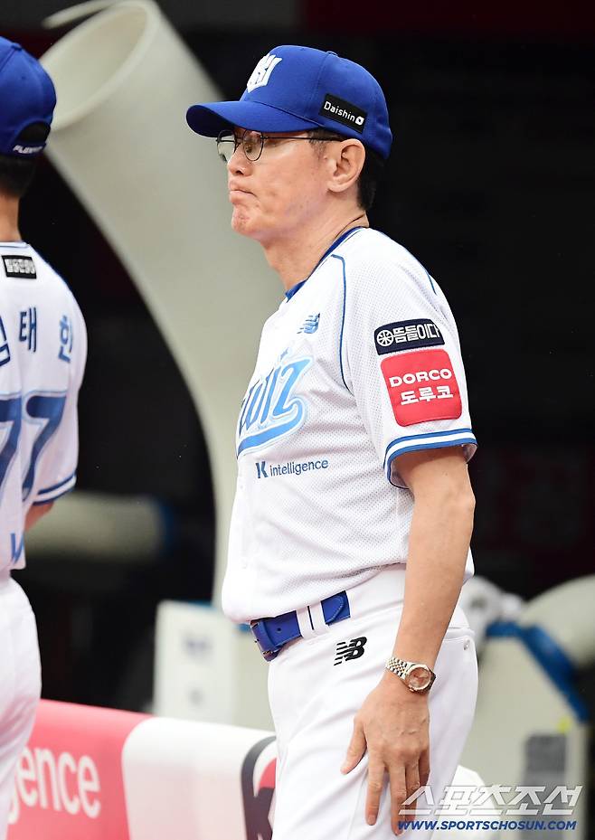 19일 수원 케이티위즈파크에서 열린 KT와 한화의 경기. KT 이강철 감독. 수원=송정헌 기자songs@sportschosun.com/2025.07.19/