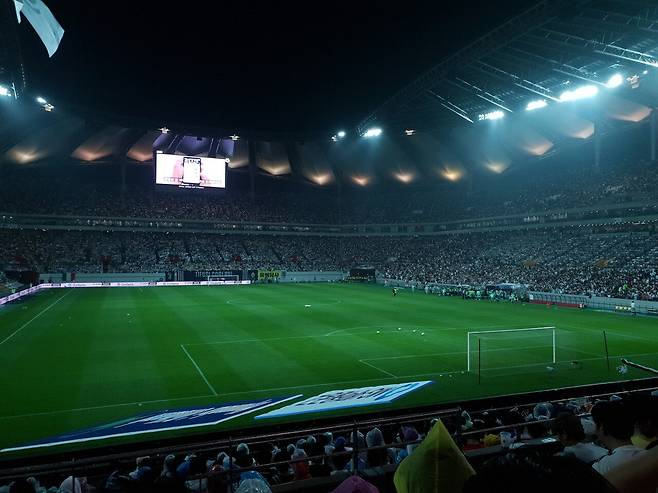 나도 6년 전 사진 풀어야지