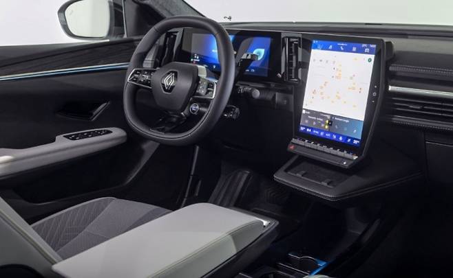 르노 세닉 E-테크 인테리어 사진=르노