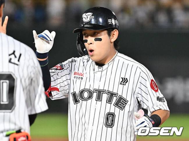 [OSEN=부산, 이석우 기자]  롯데 자이언츠 황성빈 / foto0307@osen.co.kr