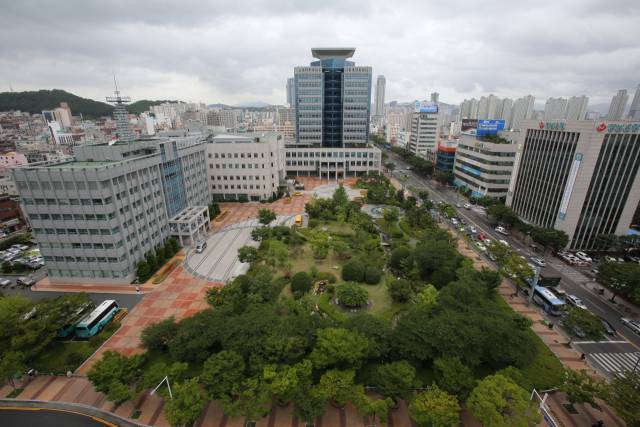 울산시청 전경. 울산시 제공