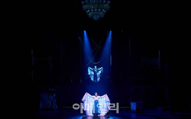 뮤지컬 ‘팬텀’ 공연 장면(사진=EMK뮤지컬컴퍼니)