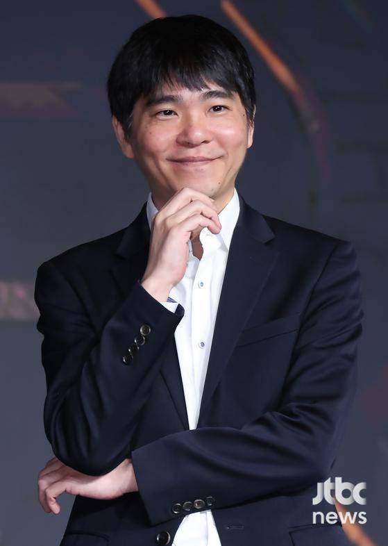 29일 오전 서울 호텔 나루 서울 엠갤러리에서 넷플릭스 예능 '데블스 플랜: 데스룸' 제작발표회가 열렸다. 정종연PD, 이세돌, 규현, 강지영, 윤소희, 세븐하이, 이승현, 정현규, 최현준, 츄, 김하린, 박상연, 손은유, 티노가 참석했다. 박세완 엔터뉴스팀 기자 park.sewan@jtbc.co.kr