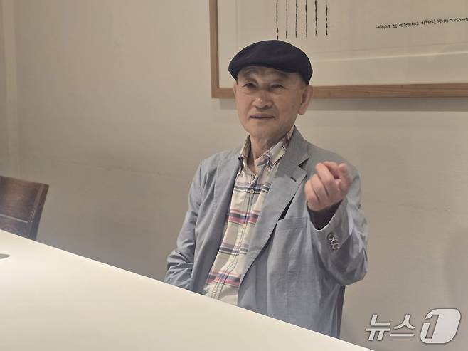 28일 서울 모처에서 윤범모 광주비엔날레 대표이사가 기자간담회를 진행하고 있다. ⓒ 뉴스1 김정한 기자