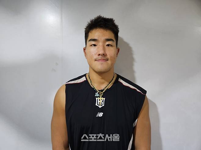 KT 안현민이 25일 수원케이티위즈파크에서 열린 2025 KBO리그 삼성전에 앞서 인터뷰에 응했다. 수원 | 김동영 기자 raining99@sportsseoul.com