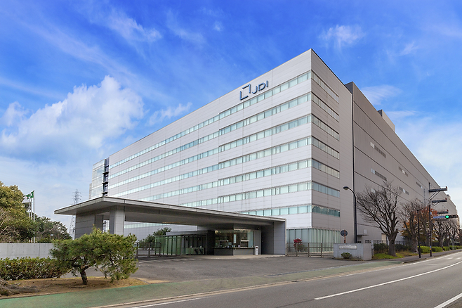 JDI 모바라 공장 전경. JDI는 모바라 공장에서 애플워치 OLED를 생산해왔다. 하지만 공장은 생산을 2026년 3월 중단할 계획이다.  〈사진 JDI 홈페이지〉