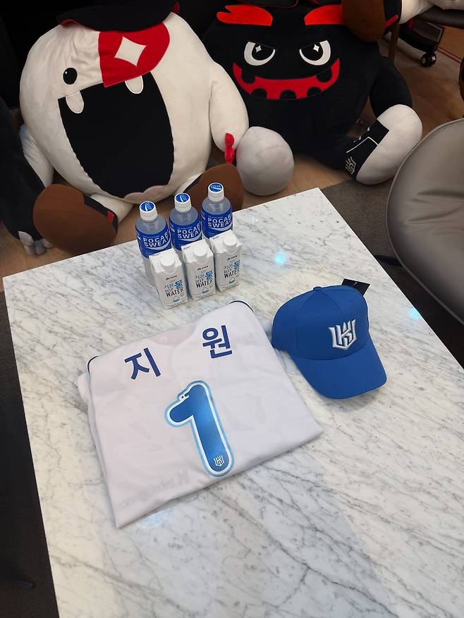 504789709_17878253568367513_2001204251423795623_n.jpg KT 위즈 1호 아너스 클럽 멤버가 된 지원 인스타