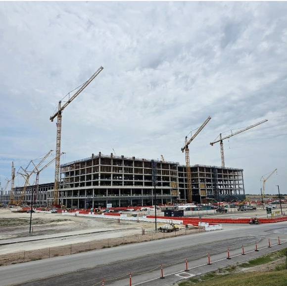 경계현 전 삼성전자 DS부문 사장이 자신의 인스타그램에 올린 미국 테일러 공장 건설 현장 [사진=아이뉴스24 DB]