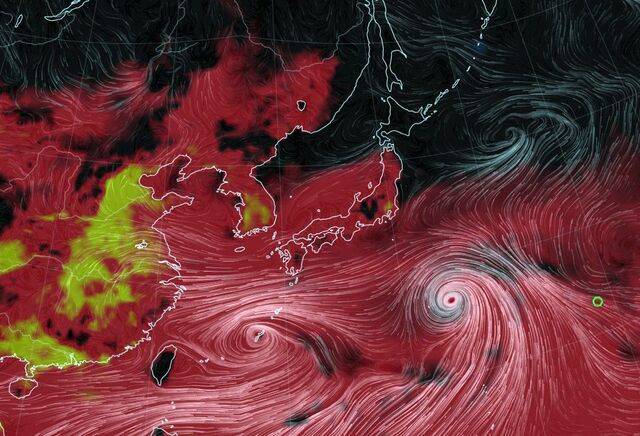 세계 기상 정보 비주얼 맵인 어스널스쿨이 한반도 주변 기온과 불쾌지수를 표현하고 있다. 28일 오후 3시30분 기준 녹색으로 표현된 일부 지역을 제외하고 한반도 대부분이 불쾌지수가 높은 붉은색을 띠고 있다. 어스널스쿨 캡처