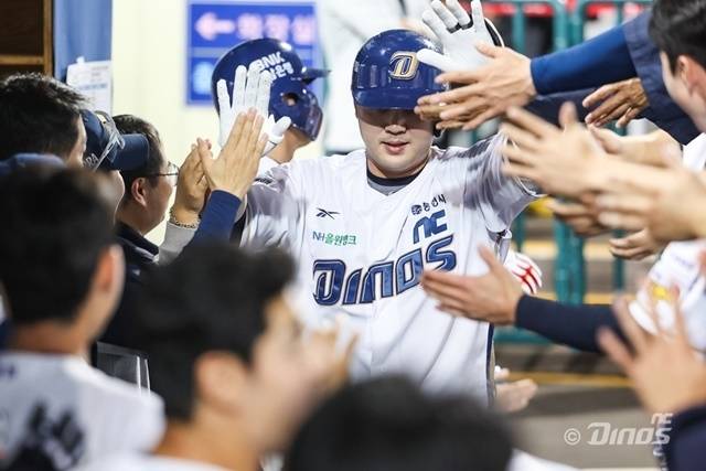 27일 창원 키움전에서 홈런포를 가동한 김형준. 사진=NC 제공
