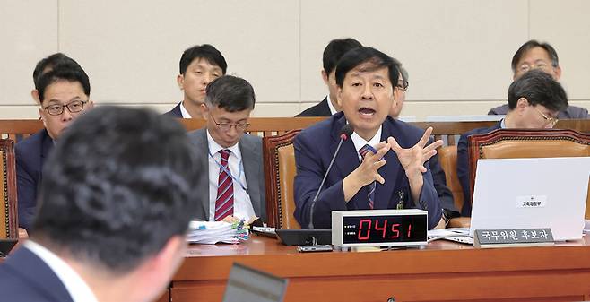 구윤철 신임 부총리 겸 기획재정부 장관이 7월17일 후보자 신분으로 국회 인사청문회에서 답변하고 있다. ⓒ연합뉴스