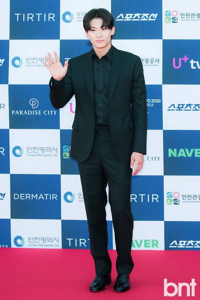‘연기력 논란’ 덱스, ‘아이쇼핑’ 출연 계기 밝혔다&nbsp;