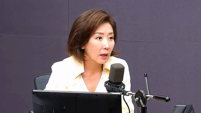 '김태현의 정치쇼'에 출연한 나경원 의원 [SBS 시사교양 라디오 유튜브 캡처]