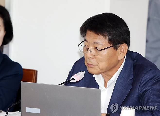 질의하는 서삼석 의원 [연합뉴스 자료]