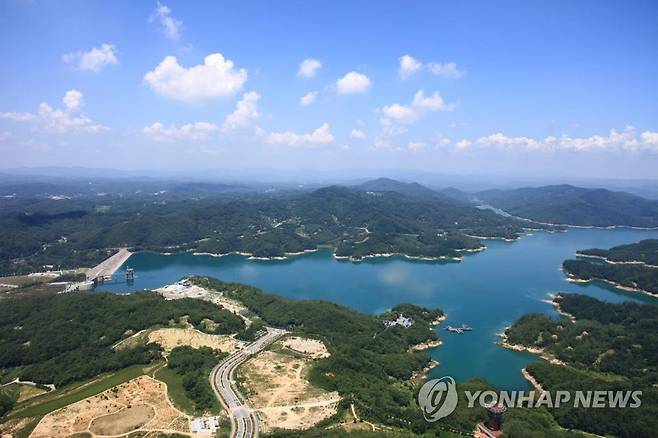 안동댐 전경 [안동시청 제공=연합뉴스]