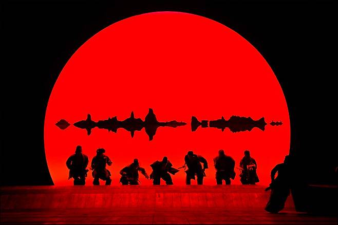 서울시극단의 화제작 연극 ‘퉁소소리’의 공연 장면(사진=세종문화회관).