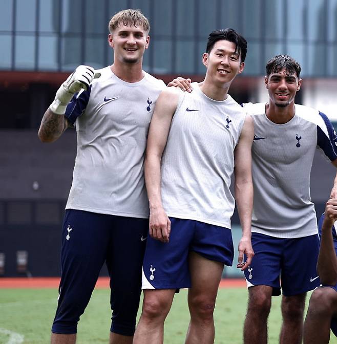 사진=토트넘 구단 공식 SNS 캡처