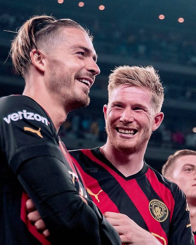 맨시티 윙어 잭 그릴리쉬(왼쪽). 사진=그릴리쉬 SNS