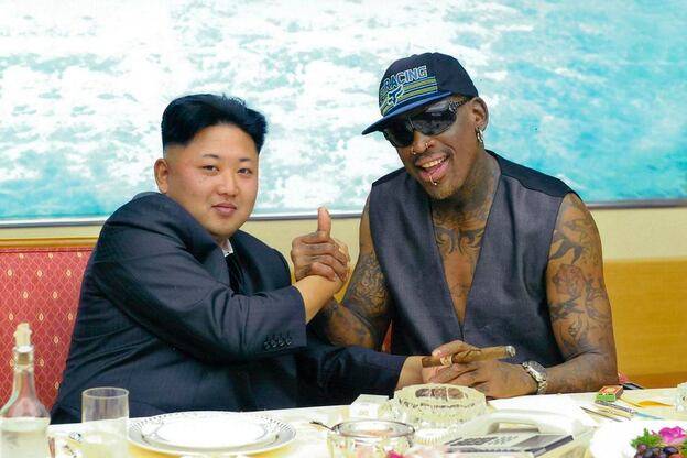 2013년 방북 당시 김정은 위원장과 함께한 데니스 로드먼