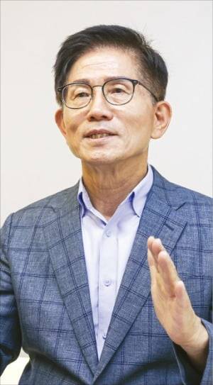 임형택 기자