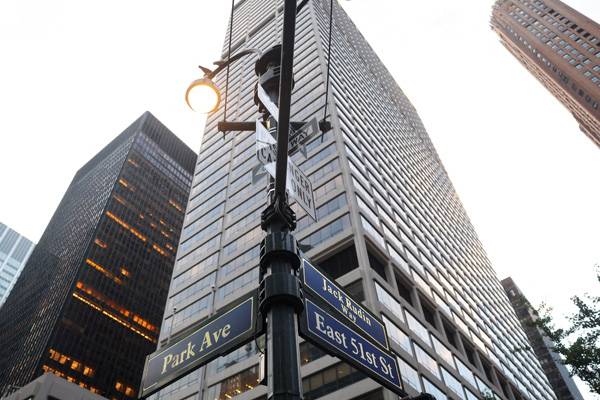 총기 난사 사건이 발생한 파크 애비뉴 345번지 빌딩 전경. 사진= REUTERS= 연합뉴스 제공