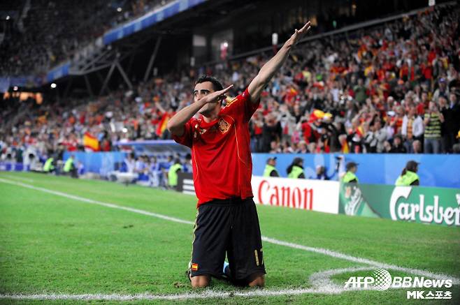 스페인 ‘ABC’는 7월 30일 “스페인의 유로 2008 우승 멤버이자 스페인 프리메라리가 득점왕 출신 스트라이커 구이사가 또 한 번의 도전에 나선다”고 전했다. 이어 “구이사는 라요 산루케뇨에 입단했다. 산루케뇨는 스페인 6부 리그에 속한 지역 팀이다. 산루케뇨는 스페인 카디스주 산루카르 데 바라메다를 연고로 한다. 구이사는 이곳에서 자신의 축구 인생 마지막 장을 써 내려간다”고 했다. 사진=AFPBBNews=News1