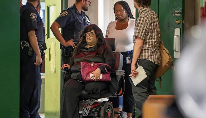 두 다리를 잃은 에이다 블레이크 [출처=뉴욕포스트]