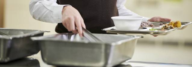 급식을 받는 모습. 사진은 기사의 특정 사실과 관련 없음. 이미지투데이