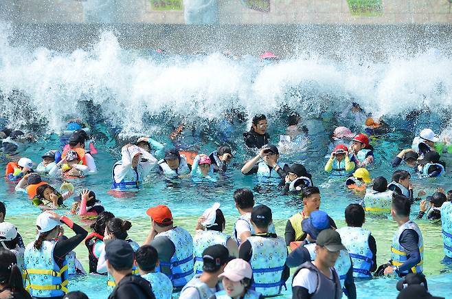 강동 워터파크.&nbsp;