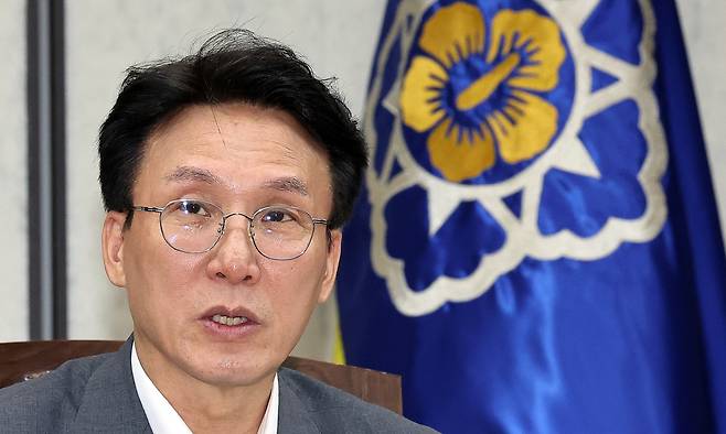 김민석 국무총리가 30일 정부세종청사 총리실 영상회의실에서 열린 국정현안관계장관회의를 주재하고 있다. 연합뉴스