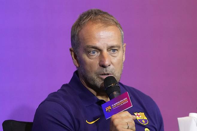 최근 한국에 들어온 한지 플릭 FC 바르셀로나 감독. AP연합뉴스