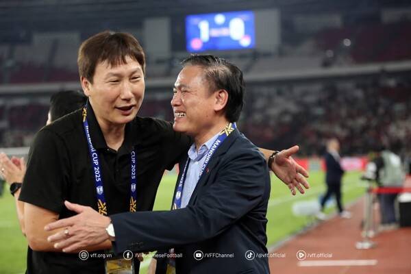 ▲ 김상식 감독의 베트남 23세 이하 대표팀이 AFF U-23 챔피언십에서 인도네시아를 꺾고 3연패에 성공했다. ⓒ디제이매니지먼트