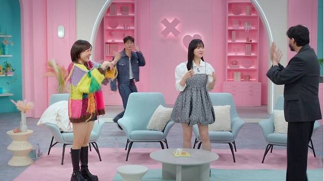 ▲ 출처|넷플릭스 '모태솔로지만 연애는 하고싶어' 캡처