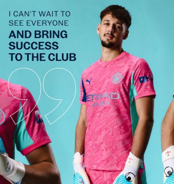 맨시티로 2년 만에 복귀한 제임스 트래포드. /사진=맨시티 공식 SNS 갈무리