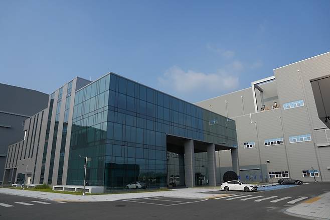 엘앤에프 대구 3공장 전경 [엘앤에프 제공. 재판매 및 DB 금지]