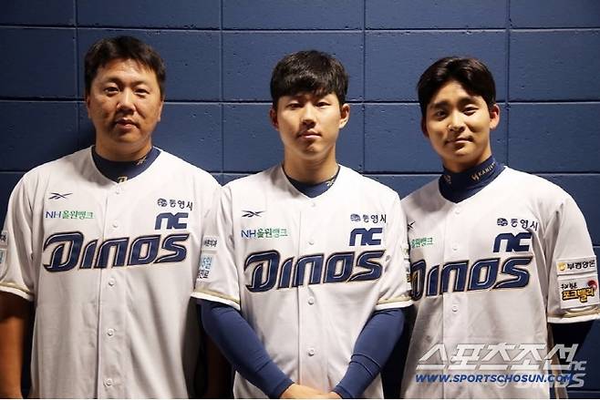 NC 다이노스로 온 이우성 최원준 홍종표(왼쪽부터). 사진제공=NC 다이노스
