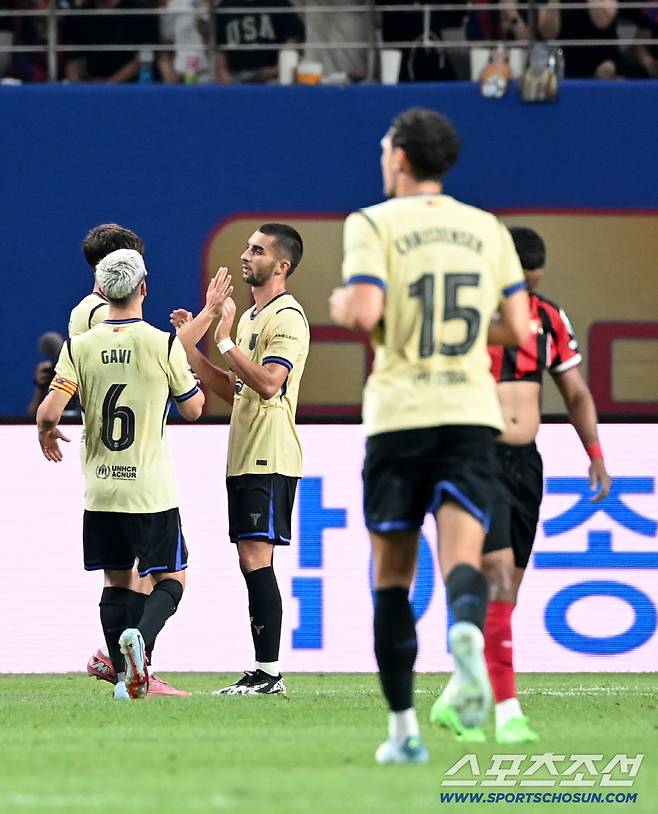 31일 서울월드컵경기장에서 열린 FC 바르셀로나와 FC 서울의 경기, 페란 토레스가 팀의 5번째골을 터뜨리며 기뻐하고 있다. 상암=허상욱 기자wook@sportschosun.com/2025.07.31/