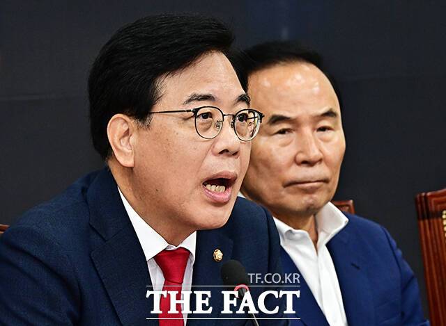 송언석 국민의힘 비상대책위원장 겸 원내대표가 31일 오전 서울 여의도 국회에서 열린 비상대책위원회의에 참석해 모두발언을 하고 있다. /국회=배정한 기자