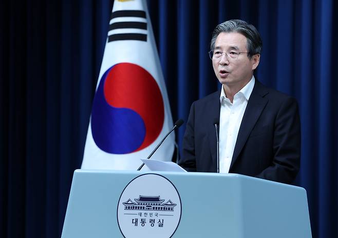 Kim Yong-beom, presidential chief of staff for policy, briefs at the presidential office in Seoul on July 30, 2025. /Newsis