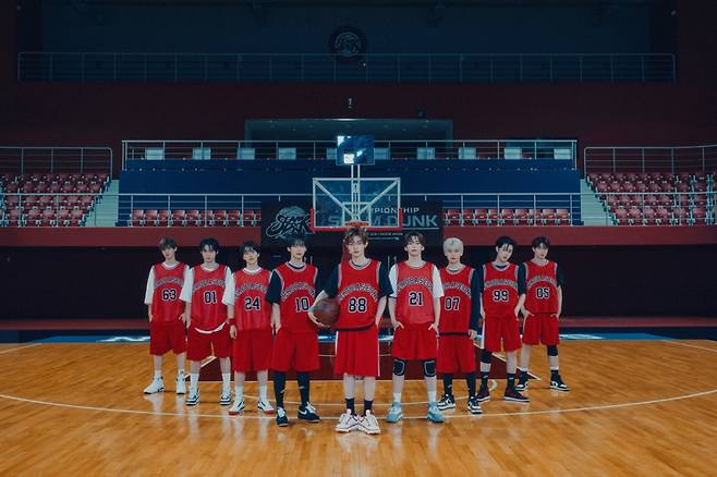 사진=웨이크원 제공.