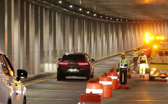 지난해 10월 31일, 침수 사고로 다수의 사망자가 발생한 청주 오송읍 궁평2지하차도가 전면 개통되고 있다. [사진=연합뉴스]