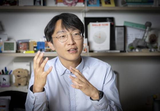 정희원 전 서울아산병원 노년내과 정희원 교수. 중앙포토.