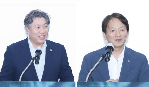 이날 인사말과 축사는 주최기관인 국립한국해양대학교 류동근총장(왼쪽)과 부산광역시 성희엽 미래혁신부시장이 맡았다.