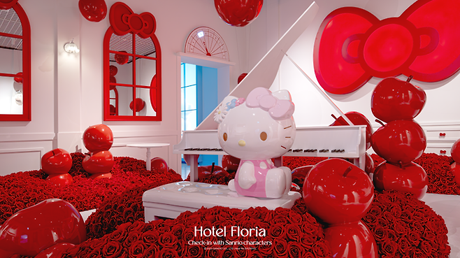 호텔 플로리아 전시 내 헬로키티 객실 / 사진=디스트릭트