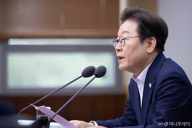 (서울=뉴스1) 이재명 기자 = 이재명 대통령이 30일 서울 용산 대통령실 청사에서 열린 비상경제점검 태스크 포스(TF) 3차 회의에서 발언을 하고 있다. (대통령실 제공. 재판매 및 DB금지) 2025.7.30/뉴스1  Copyright (C) 뉴스1. All rights reserved. 무단 전재 및 재배포,  AI학습 이용 금지. /사진=(서울=뉴스1) 이재명 기자