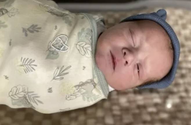 31년 전 냉동된 배아를 기증받아 아기를 출산한 미국인 부부가 역대 '최고령' 배아를 통한 출산 기록을 세웠다./사진=MIT 테크놀로지 리뷰