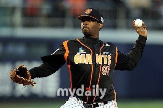 롯데 자이언츠, 한화 이글스에서 뛰었던 쉐인 유먼./마이데일리