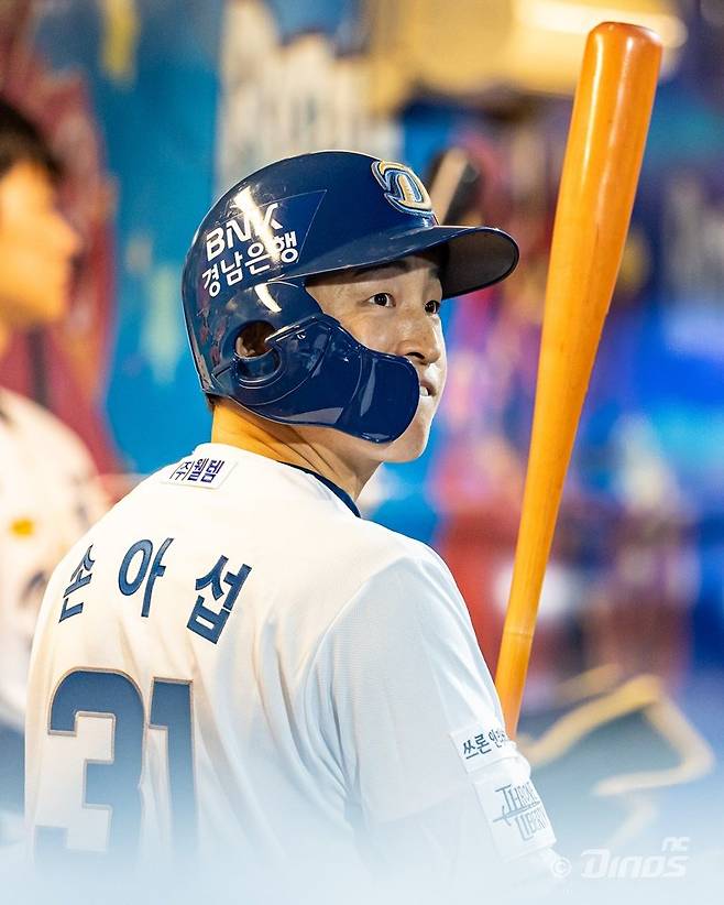 한화와 NC가 올 시즌 트레이드 마감일인 31일 빅딜에 나섰다. 현역 최고 교타자 손아섭이 독수리 군단으로 향한다. 사진제공｜NC 다이노스
