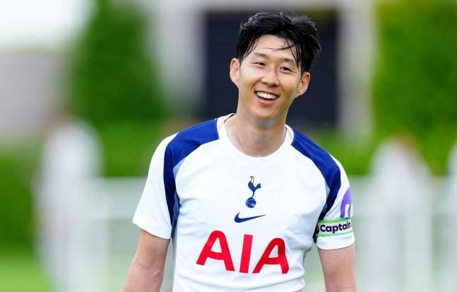 ▲ 무성한 이적설을 일축하고 토트넘과 2027년까지 재계약 가능성이 거론된 손흥민 ⓒ 토트넘 홋스퍼