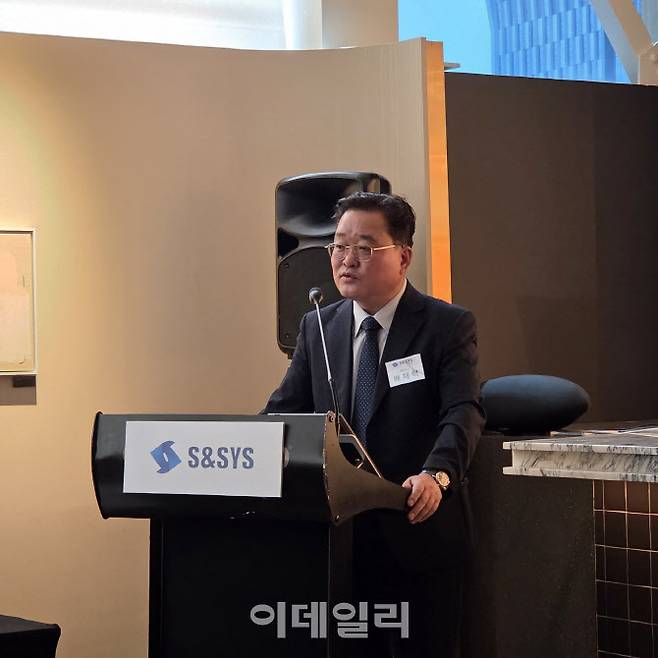 배재혁 에스엔시스 대표가 1일 서울 여의도에서 열린 기업공개(IPO) 간담회에서 인사말을 하고 있다. (사진=신하연 기자)